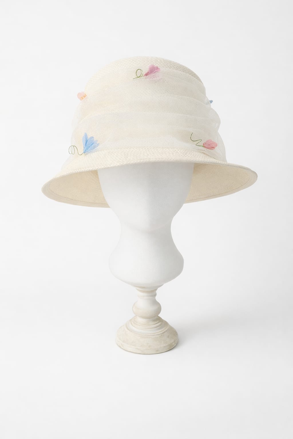 Pretty Occasion Hat