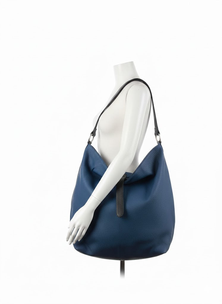 Twiggy Tote Bag